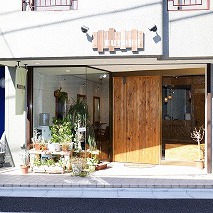 KURAKU リクルート　羽根木店のご紹介