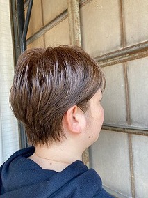 絶壁さんにオススメなヘアスタイルは～～～～！！